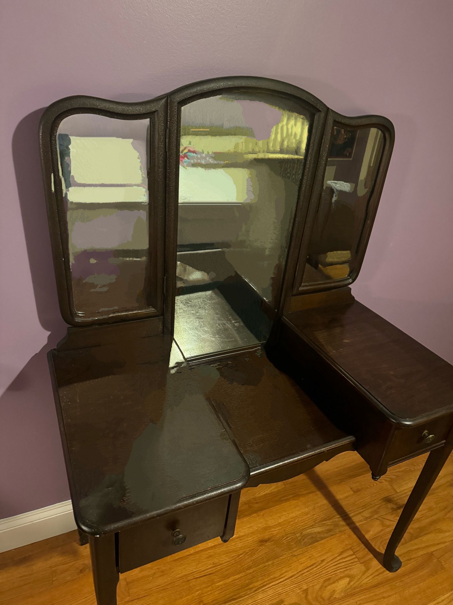 Antique Tri Fold Mirror Vanity Dressing Table