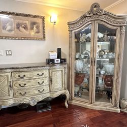 China Cabinet Solid Wood - Vintage