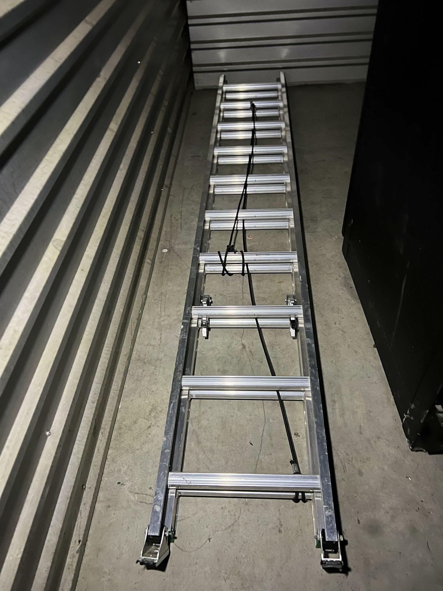 New Extension Ladder 20 Ft