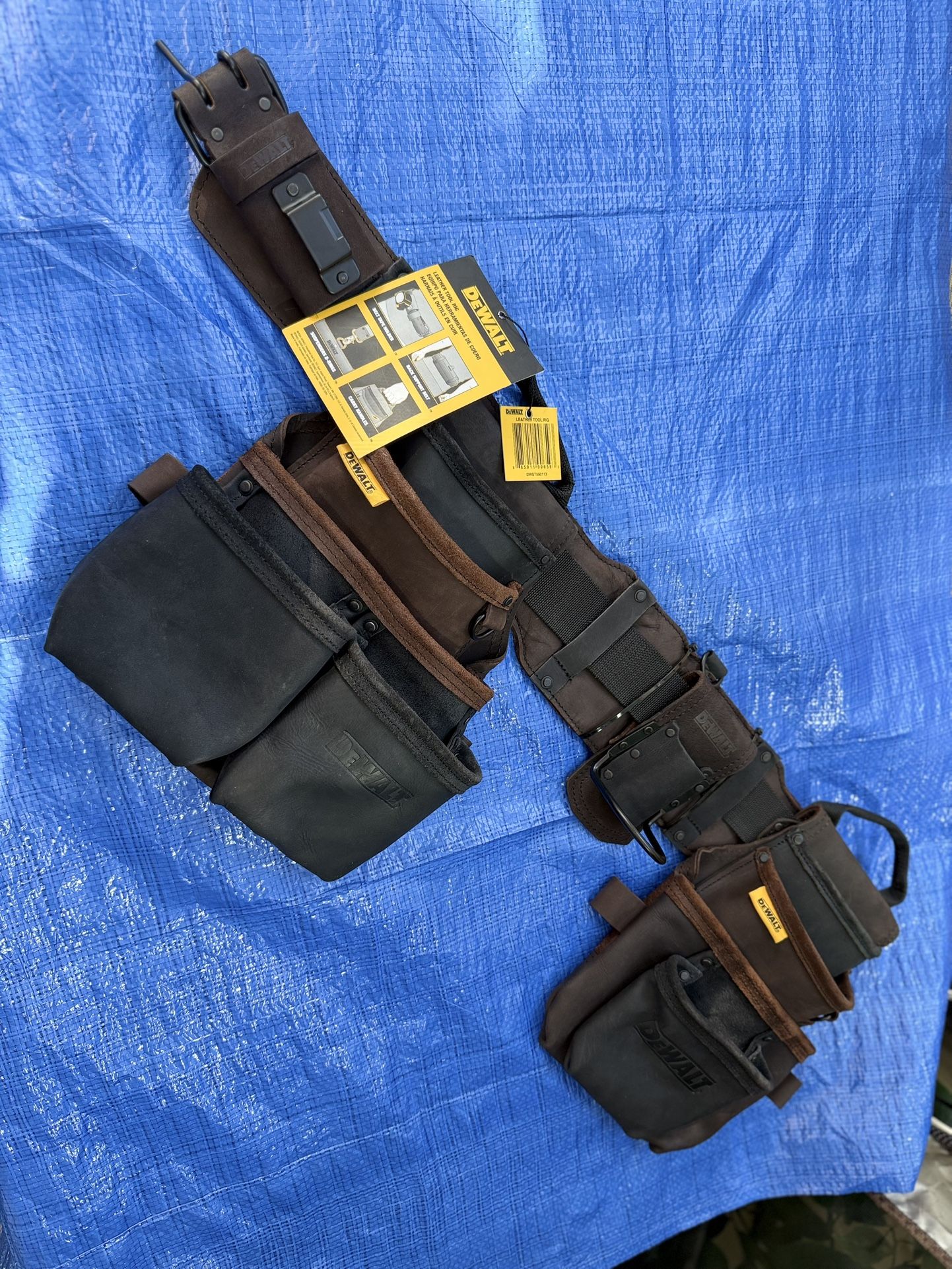 DeWalt Leather Tool Rig DWST550113