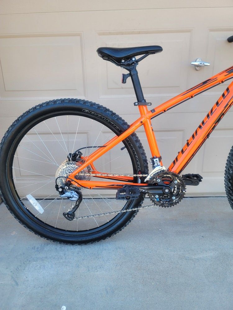 SPECIALIZED PITCH SPORT MOUNTAIN BIKE for Sale in Mesa, AZ - OfferUp