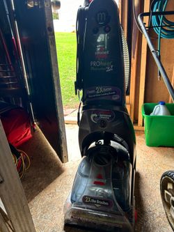 Vacuum and shampoo for carpet