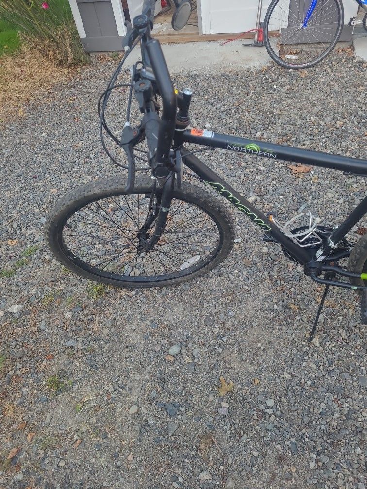 Dynacraft Magna Northern Mountain Bike