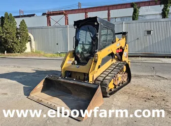 Very Clean2023 Bobcat T770 Track Skid Steer