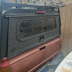 (Camper only) Not truck........(ARE)work camper fits 1986 Toyota pickup !