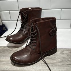 MIA combat lace up leather boots brown size 7.5 