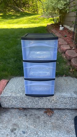 Plastic drawers