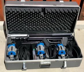 ARRI 3x 150w tungsten lighting kit