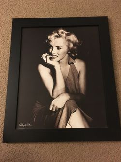 Marilyn Monroe poster ✨