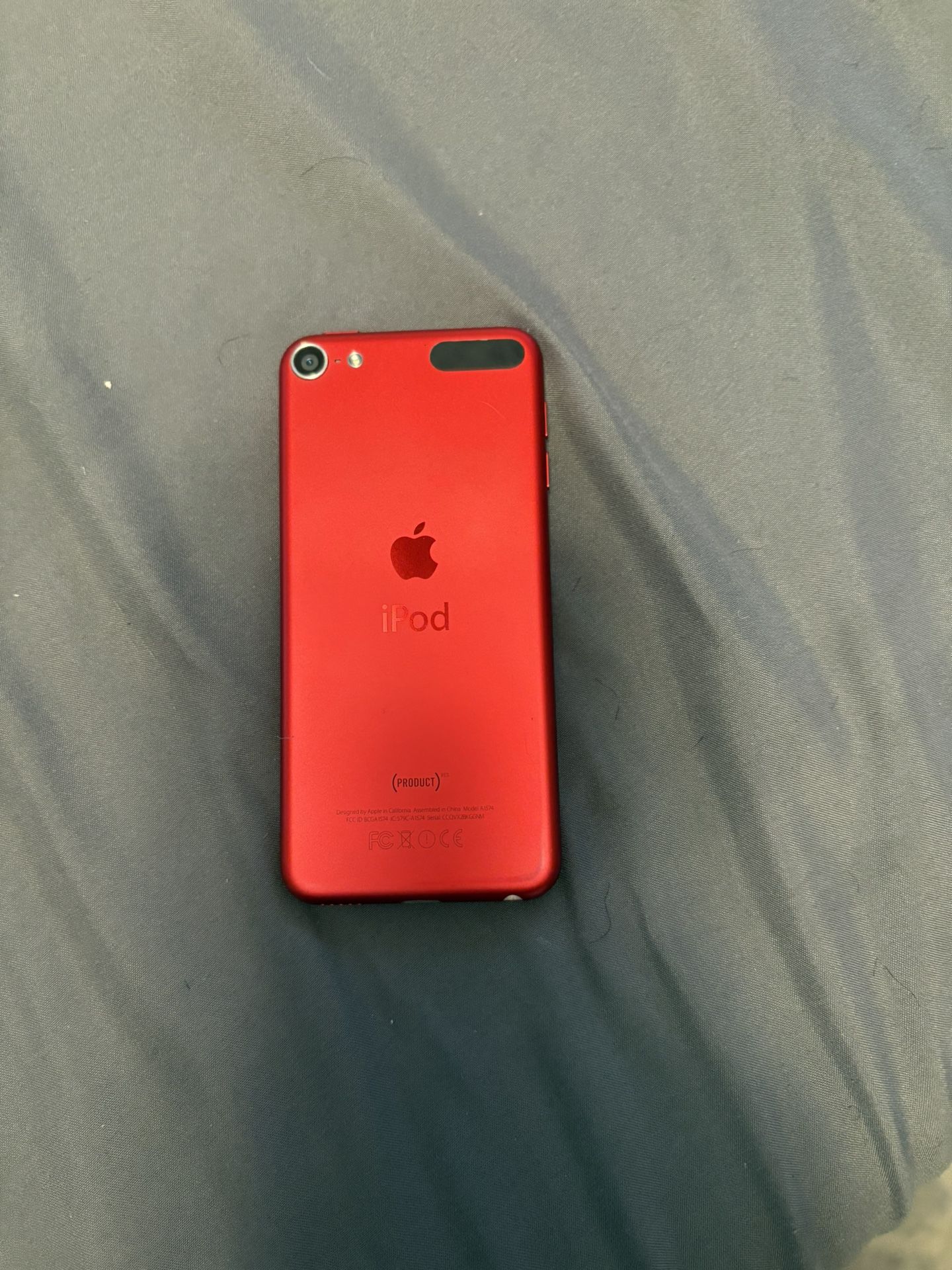 Red iPod Touch 32GB
