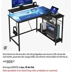 🎮🔥 Escritorio Gamer en L 42” con Luces LED y Tomas de Corriente