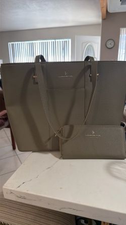 Purse and wallet