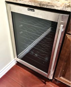 Magic Chef 50-Bottle Wine Cooler
