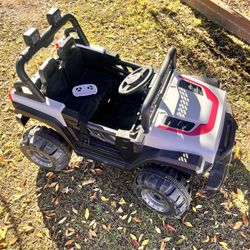 R/C Kids Sit In Jeep 