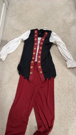 Halloween Costume New Conditions  Pirate girl 