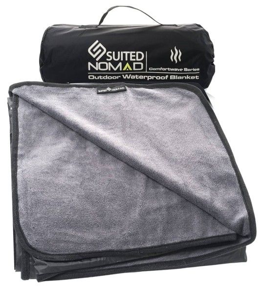 Suited Nomad Outdoor Waterproof Blanket