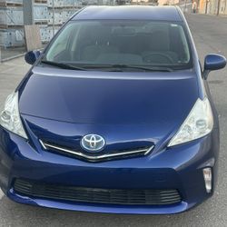 2013 Toyota Prius V