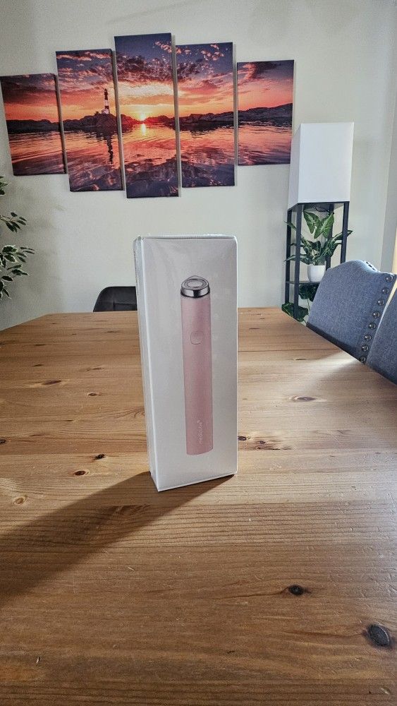 Medicube Mini Booster Pro