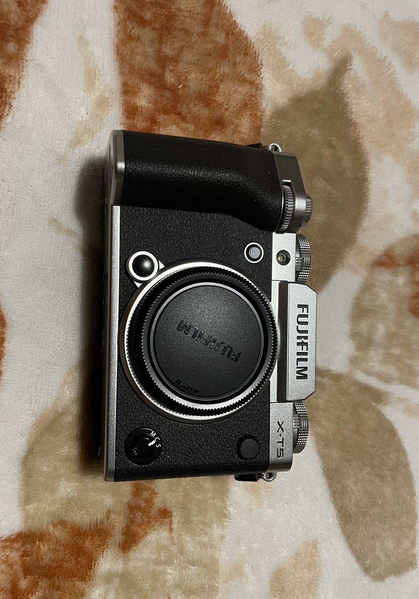 Fujifilm X-T5