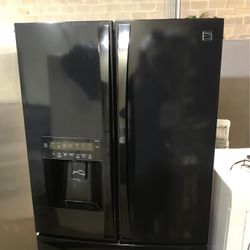 Kenmore Elite  Black Refrigerator French Door 