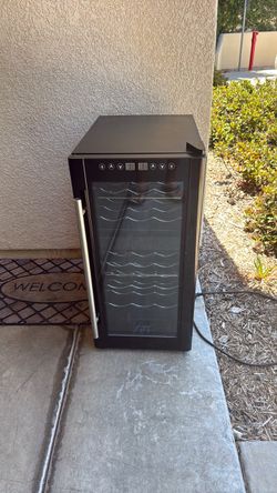 Thermoelectric Wine Cooler (SPT)
