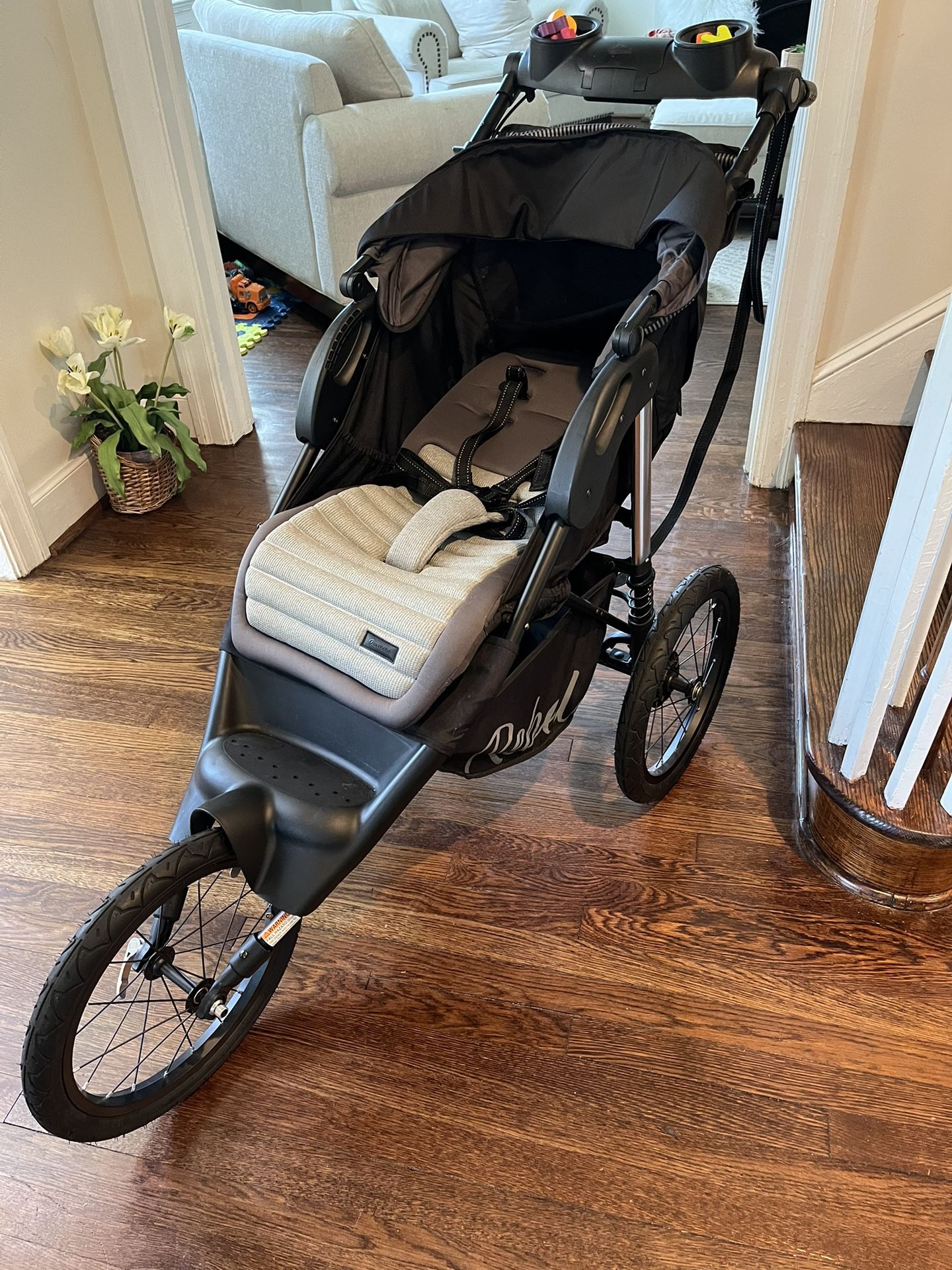 Rebel Stroller