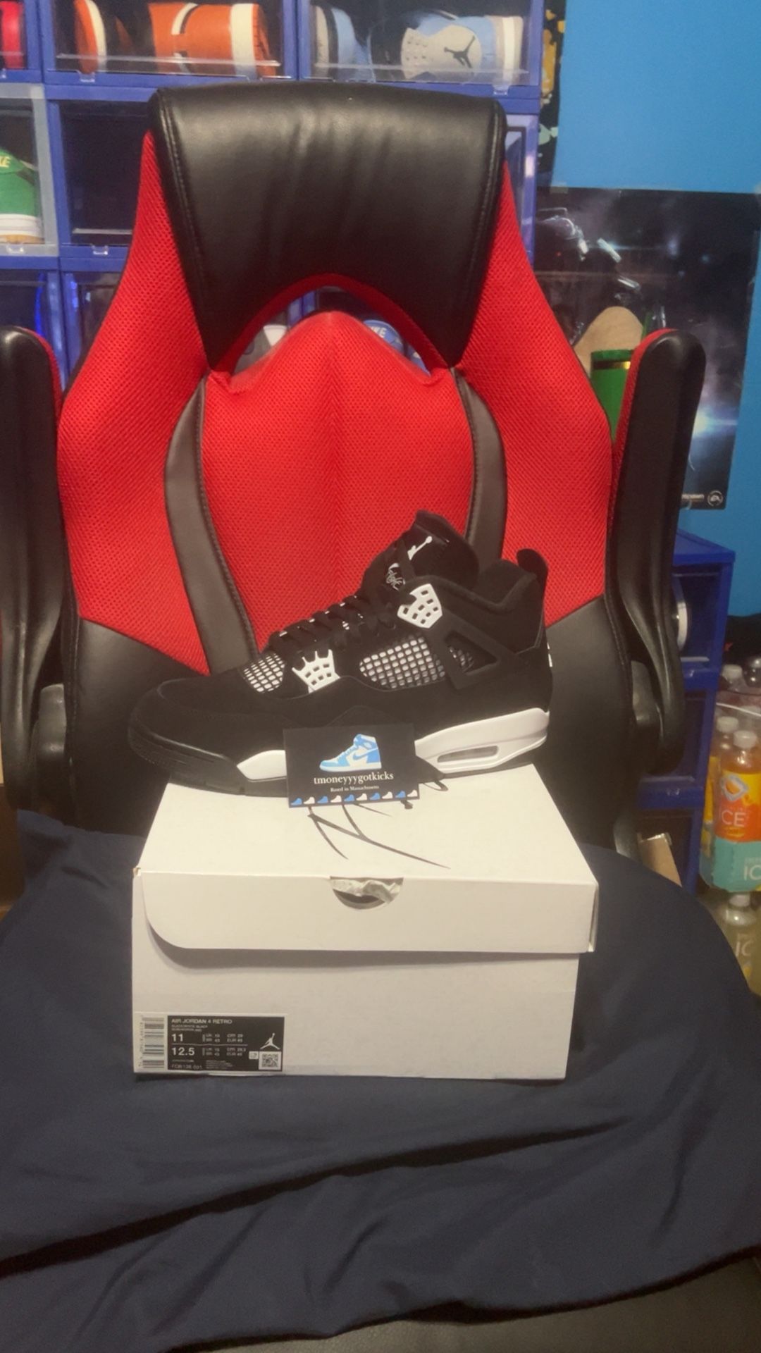 Jordan 4 White Thunder