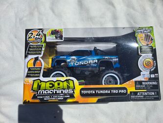 New Mean Machines Toyota Tundra TRD Pro 2.4GHz RC Monster Truck Ready to Run