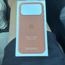iPhone 17 Pro max case Brand New Terra cotta