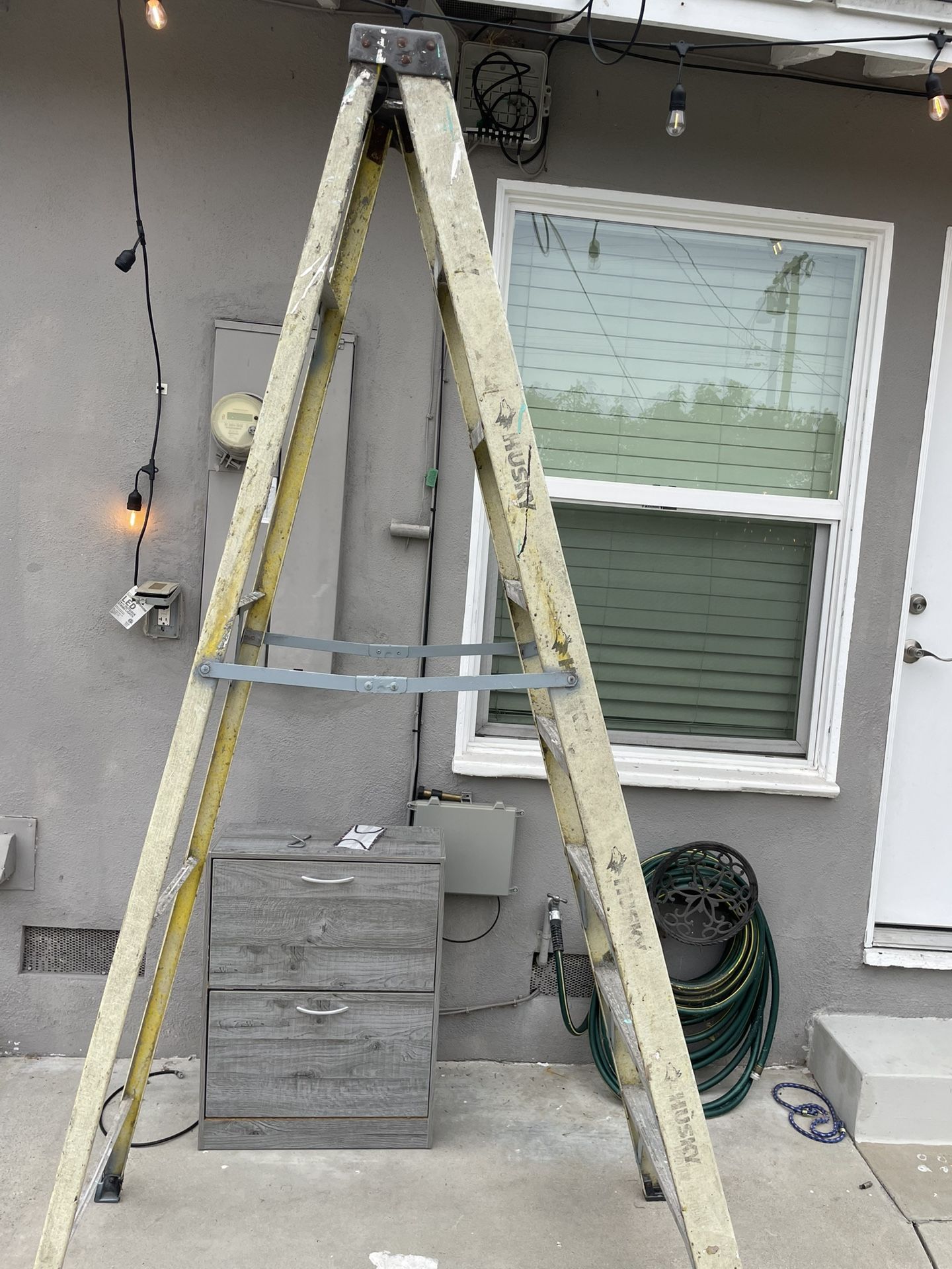 Husky Ladder 8 Ft