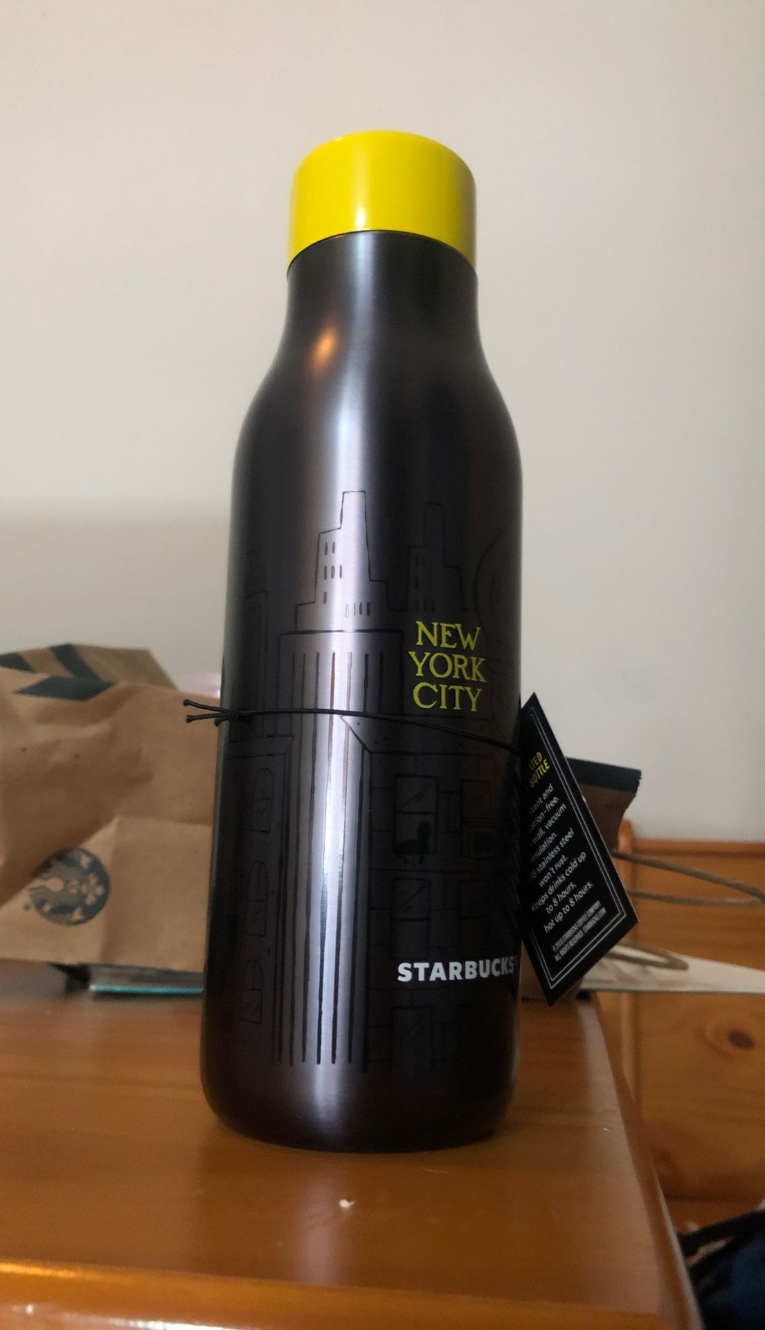 New Starbucks NYC 20oz insulated bottle.