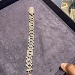 Iced Out Baguette Ride Gold Figarro Bracelet 