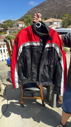 Motorcycle riding pants and jacket