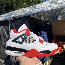 Jordan 4 Fire Red