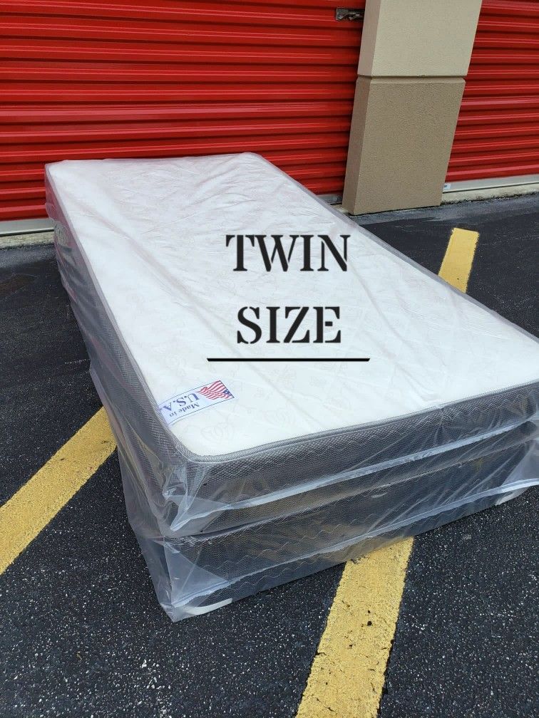 NEW TWIN SIZE MATTRESS AND BOX SPRING - 2PC
