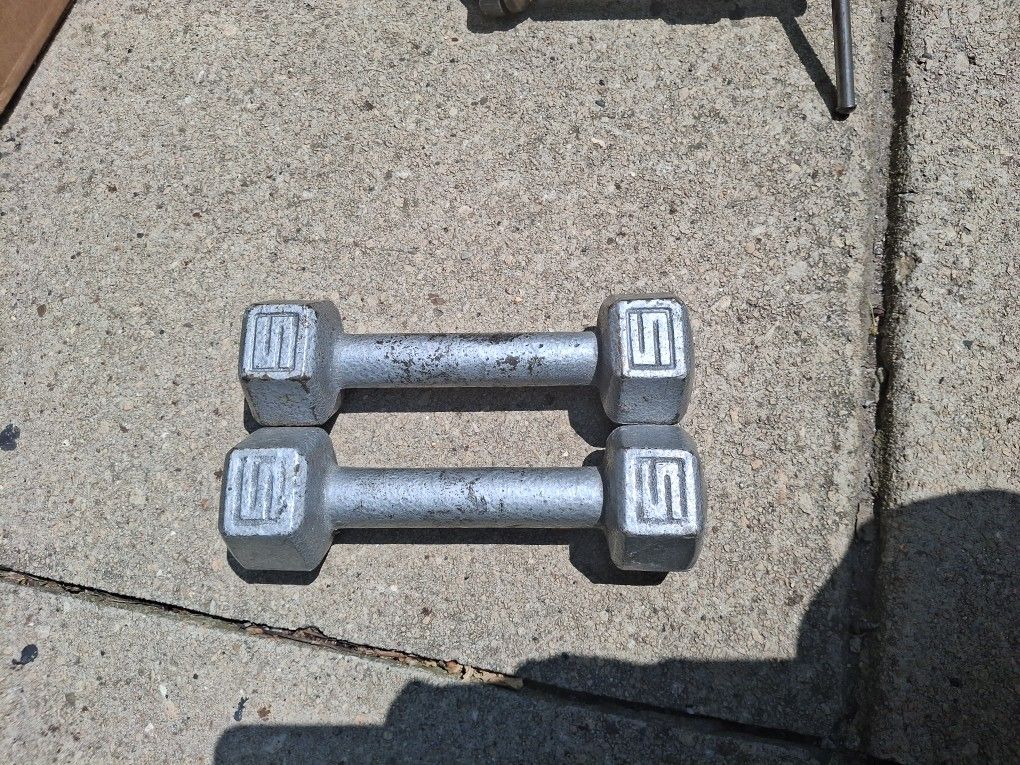 Pair of Vintage 5 lb Dumbbells Hex Cast Iron - 10 LBS. Total