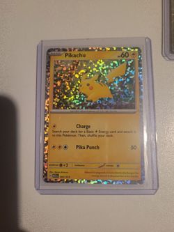 Pikachu Holo Pokémon Card 002/015 m24