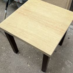 Corner Table