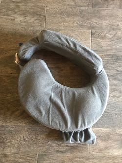 Nursing pillow
