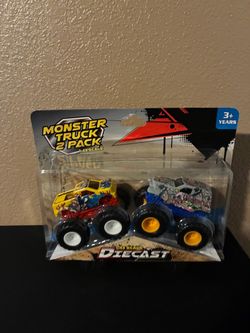 🟢 Grave Digger, Moster Jam 2 Pack Mexganix Rebuilt 1:43 Scale