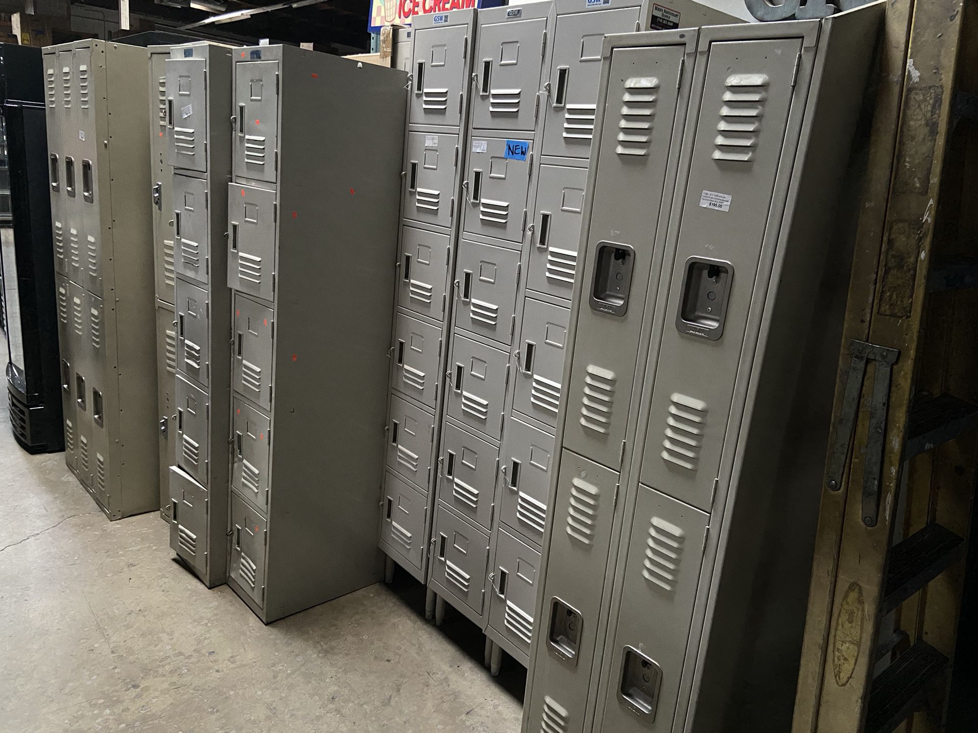 2 4 5 6 8 Slot Employee Lockers Storage Start At $75 Compartment Units Personal Lockable Metal Restaurant Retail Garage Office 