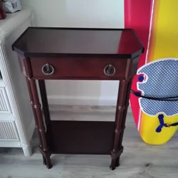 Etntryway Table $25
