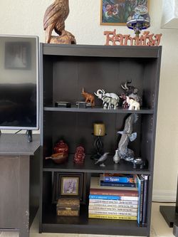 3 shelf bookshelf