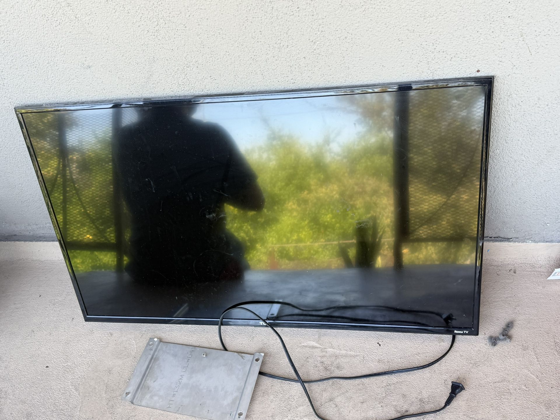 TCL Roku Smart TV