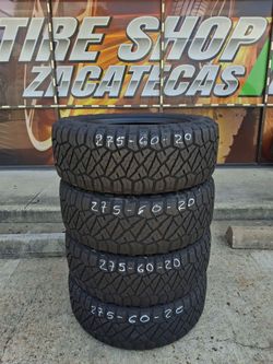 SET 275/60/20. NITTO RIDGE GRAPPLER