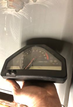 04 CBR 1000 RR