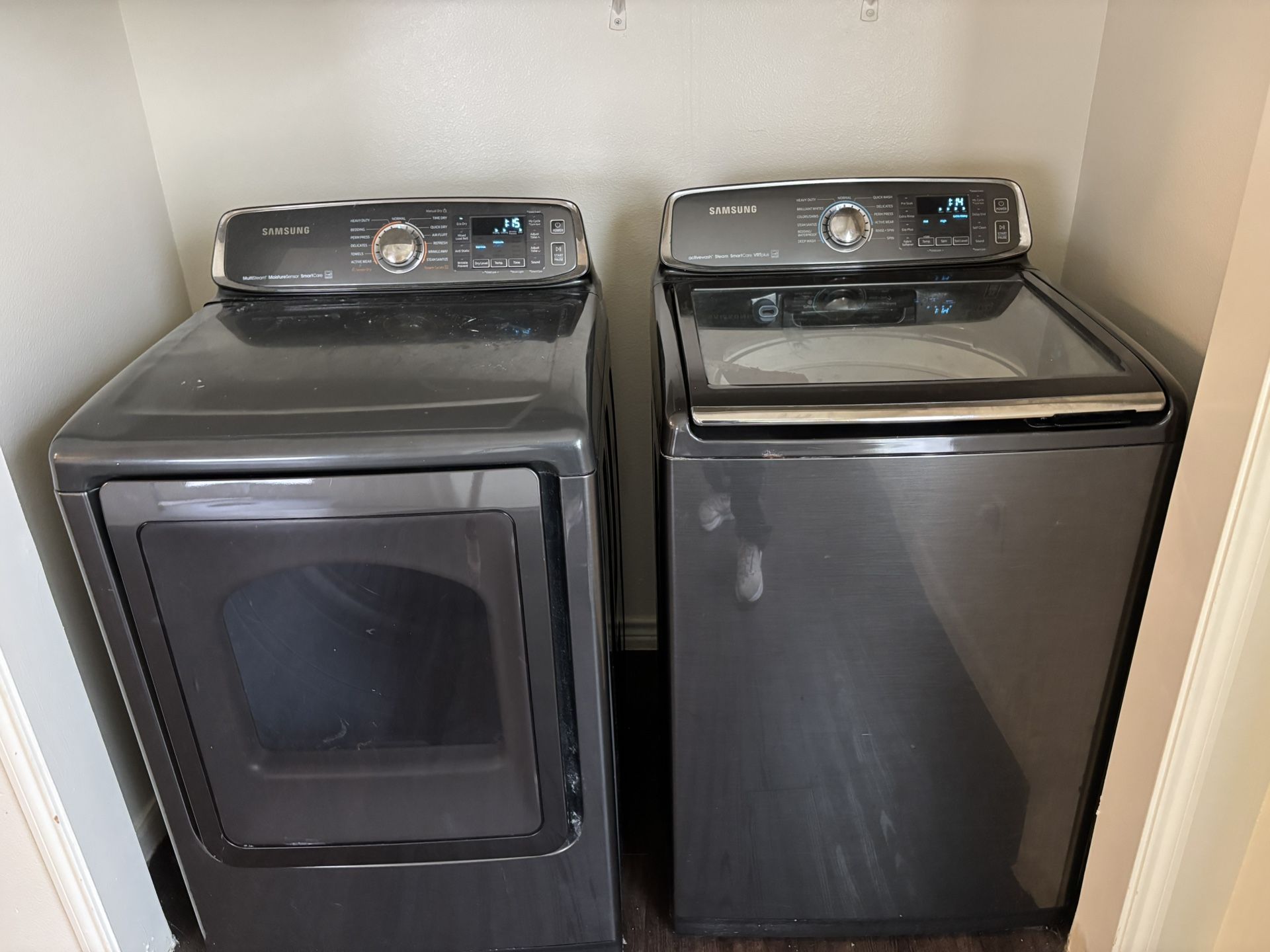 Washer & Dryer