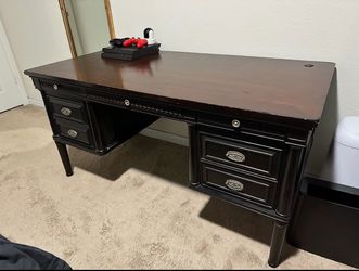 Aspen Home Young Classic desk and bookcase