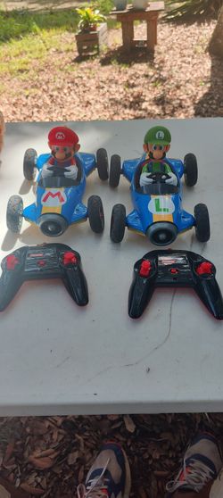 Mario RC 2 Remote Control Cars .. 