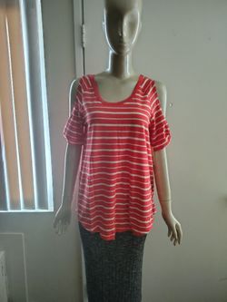 NEW blouse Size pM